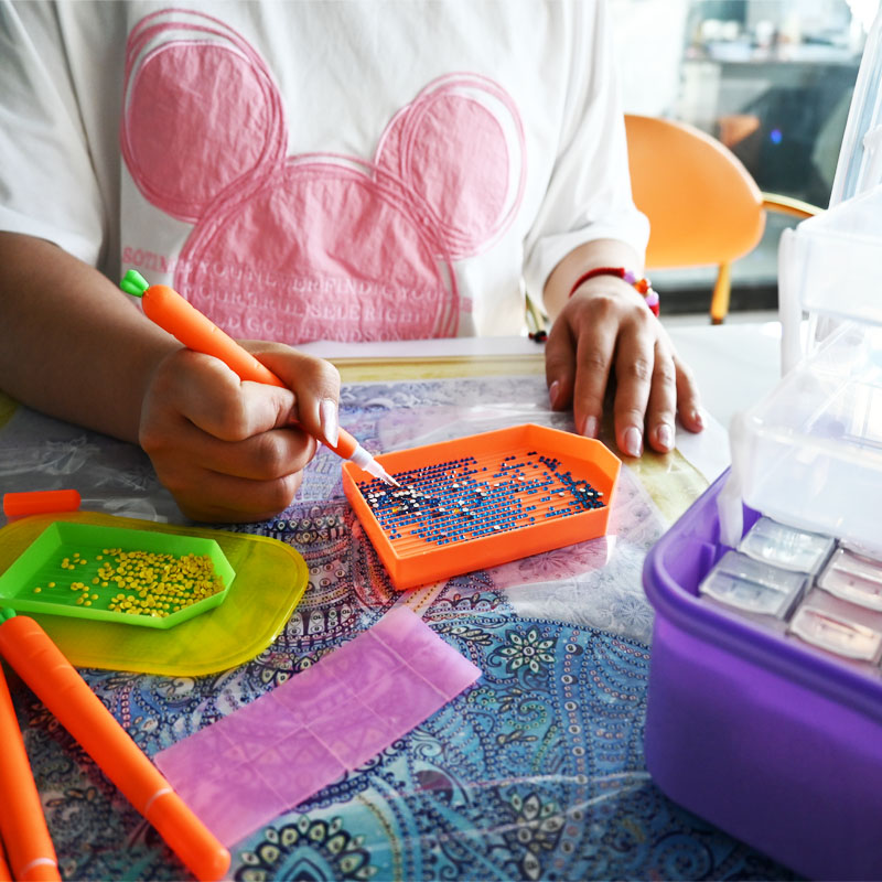 อุปกรณ์ปักเพชรกล่องลูกปัดปากกา - Diamond Painting Kit บทวิจารณ์และราคา